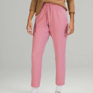 Lululemon On the Fly Mid-Rise Pant 27" *TravelWoven Pink Taupe